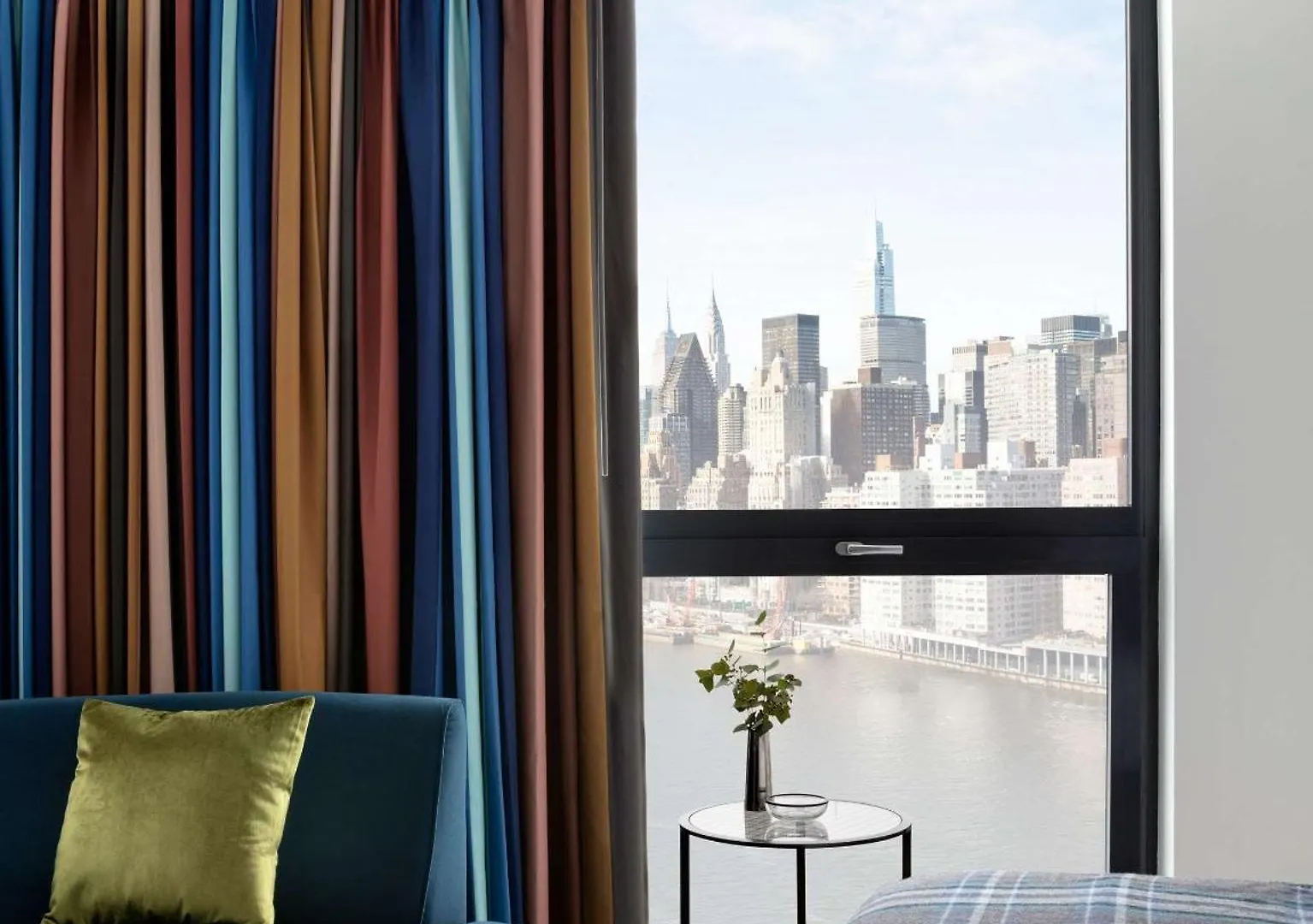 Graduate By Hilton New York Hotel 4*,