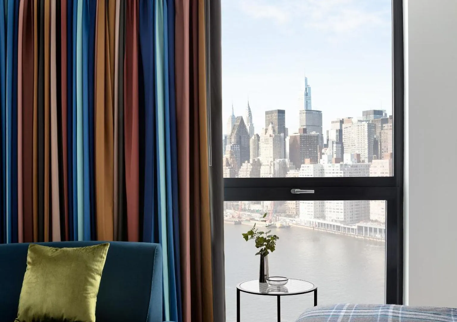 Graduate By Hilton New York Hotel