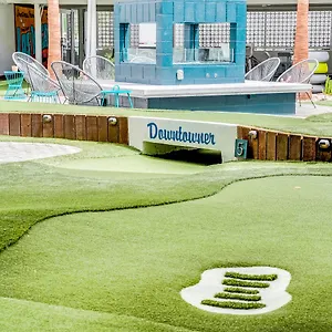 Downtowner Boutique USA