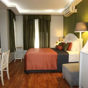 Taksim , اسطنبول تركيا